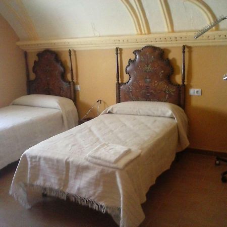 Casa Rural Antigua Ermita Del Rosario Теба Экстерьер фото